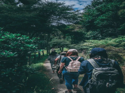 Privat geplante Ausflüge mit bis zu 8 Teilnehmern können durchgeführt werden.